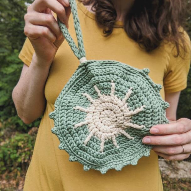 The Sunny Wristlet - Crochet Pattern