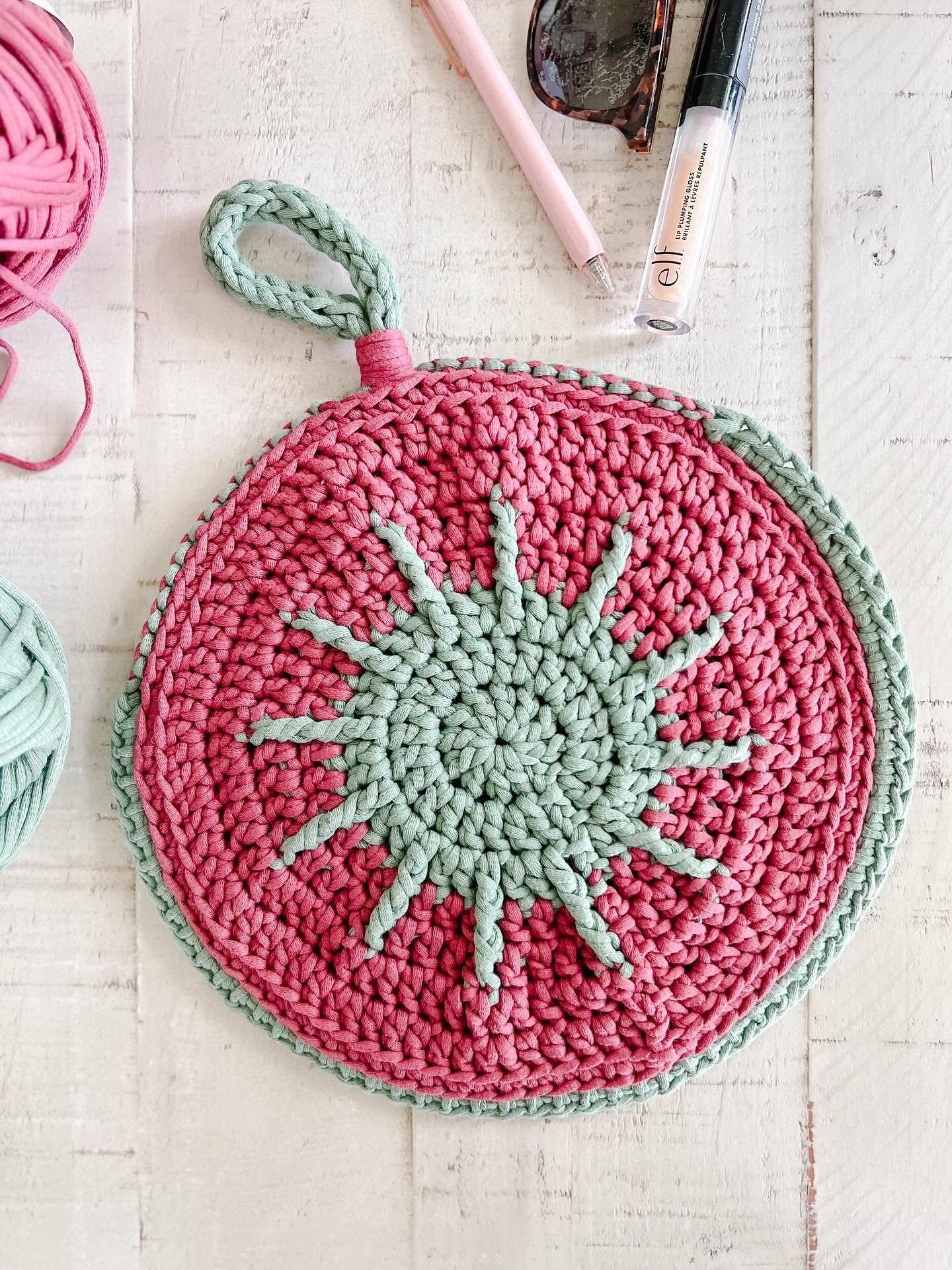The Sunny Wristlet - Crochet Pattern